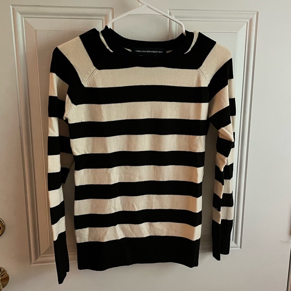 EUC French Connection Sweater - Picture 1 of 5